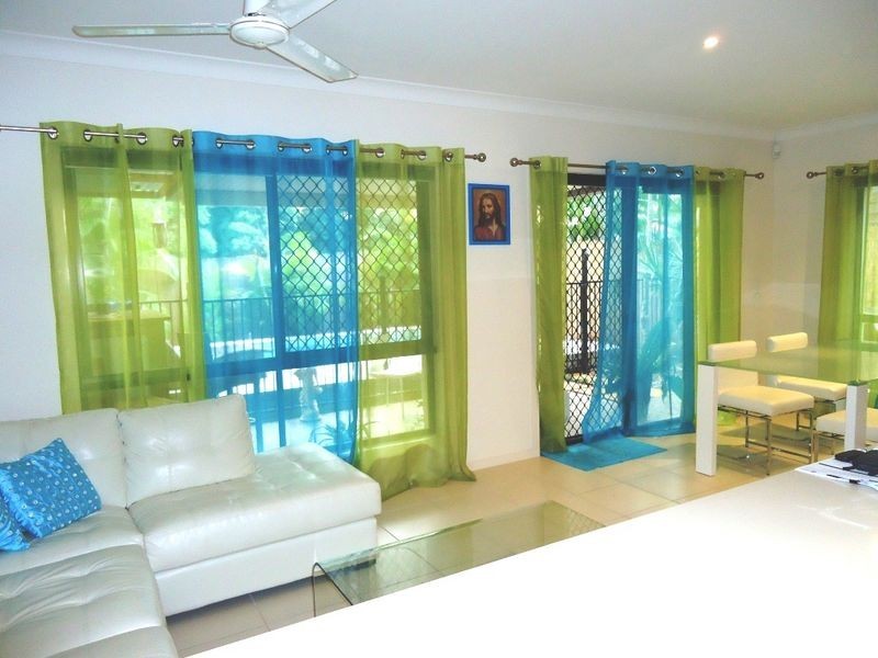 2/7 Dine Court, Upper Coomera QLD 4209