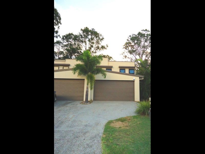 2/7 Dine Court, Upper Coomera QLD 4209