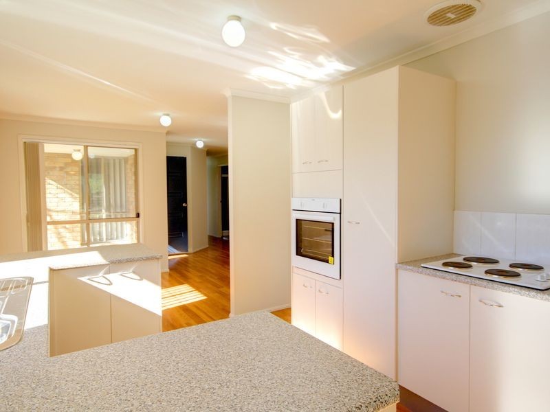 6 Adventure Drive, Oxenford QLD 4210