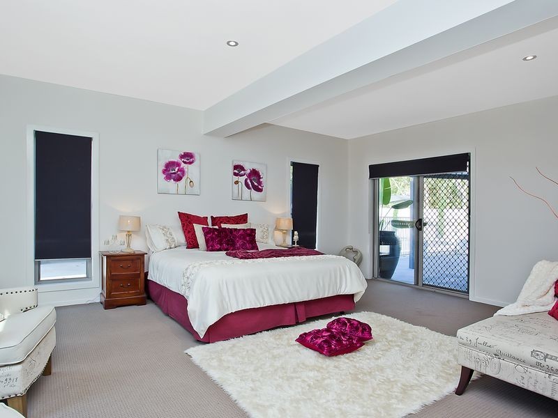 4 Winderadeen Court, Nerang QLD 4211