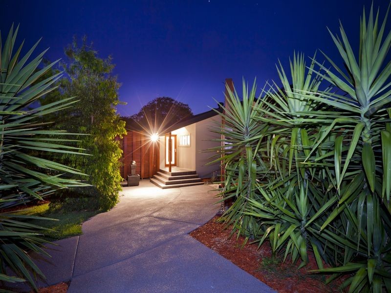 4 Winderadeen Court, Nerang QLD 4211