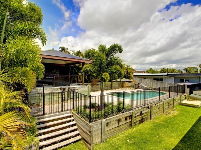 42 Yangoora Crescent, Ashmore QLD 4214