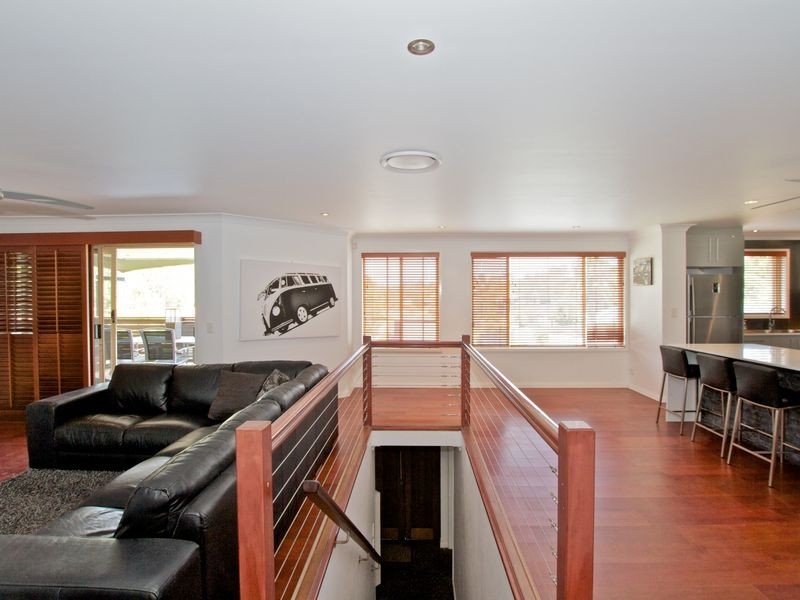 42 Yangoora Crescent, Ashmore QLD 4214