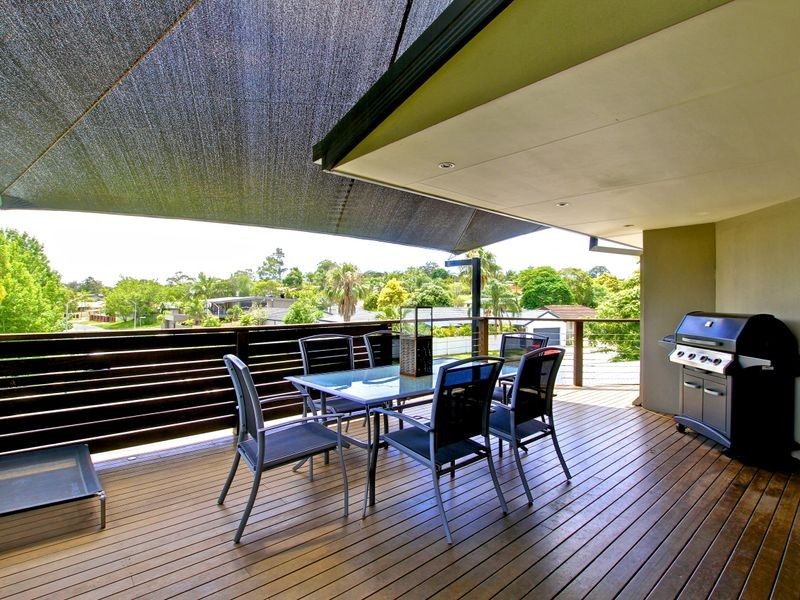 42 Yangoora Crescent, Ashmore QLD 4214