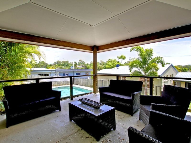 42 Yangoora Crescent, Ashmore QLD 4214