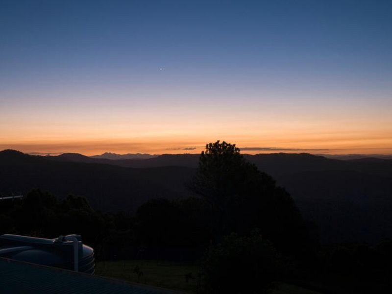 24 Outlook Avenue, Lower Beechmont QLD 4211