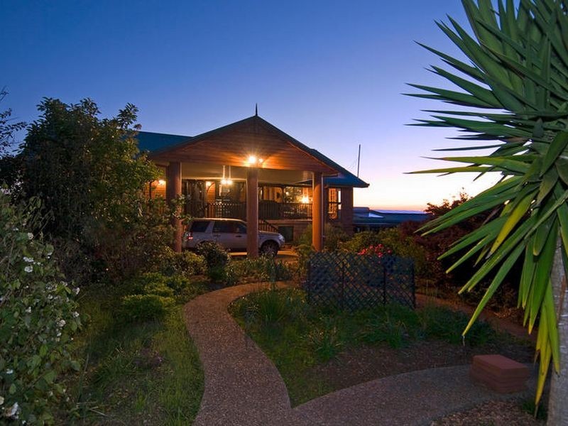 24 Outlook Avenue, Lower Beechmont QLD 4211