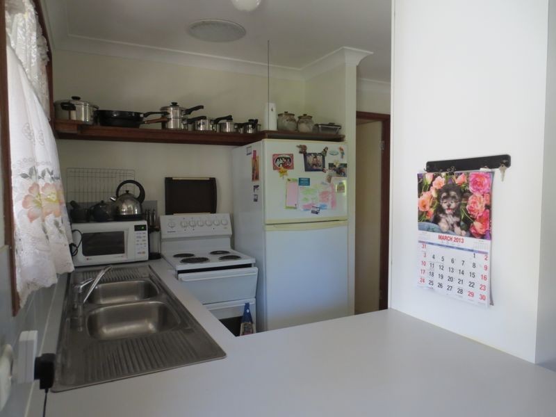 2A Alison Road, Carrara QLD 4211