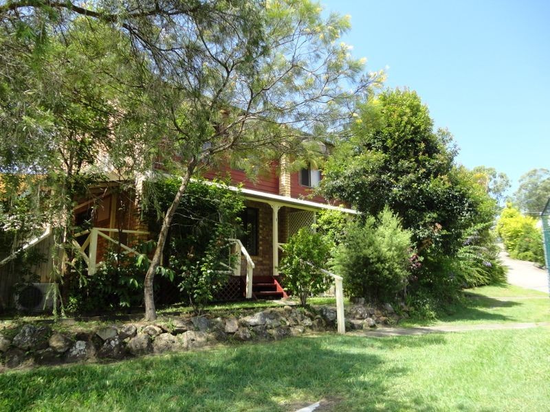 2/8 Mylor Street, Nerang QLD 4211