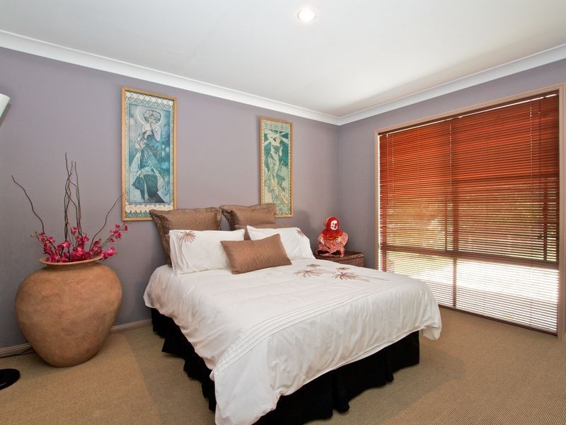 20 Ibrox Park Court, Nerang QLD 4211