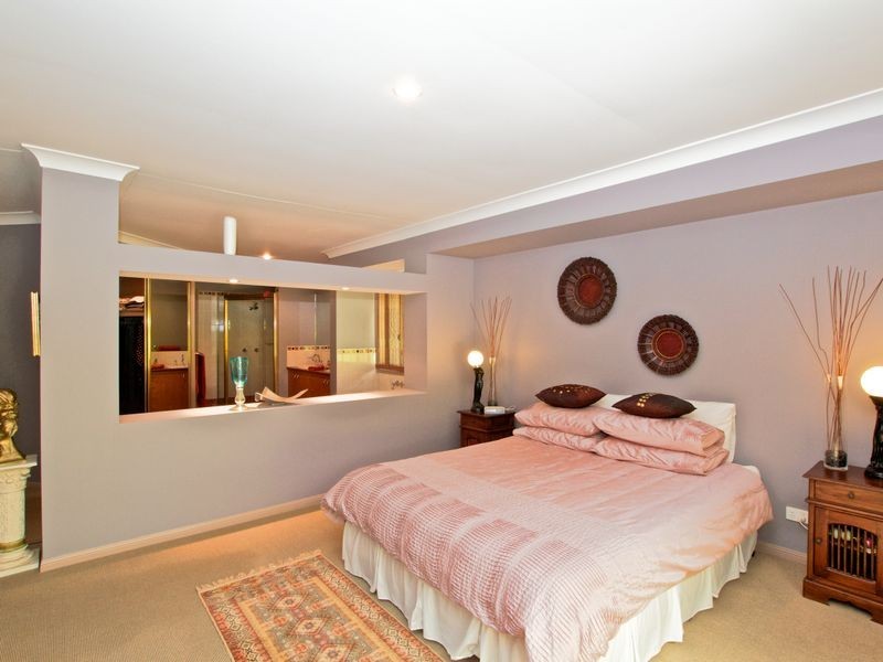 20 Ibrox Park Court, Nerang QLD 4211