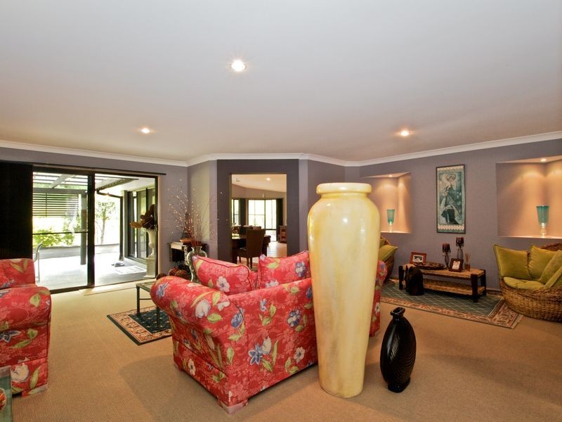 20 Ibrox Park Court, Nerang QLD 4211