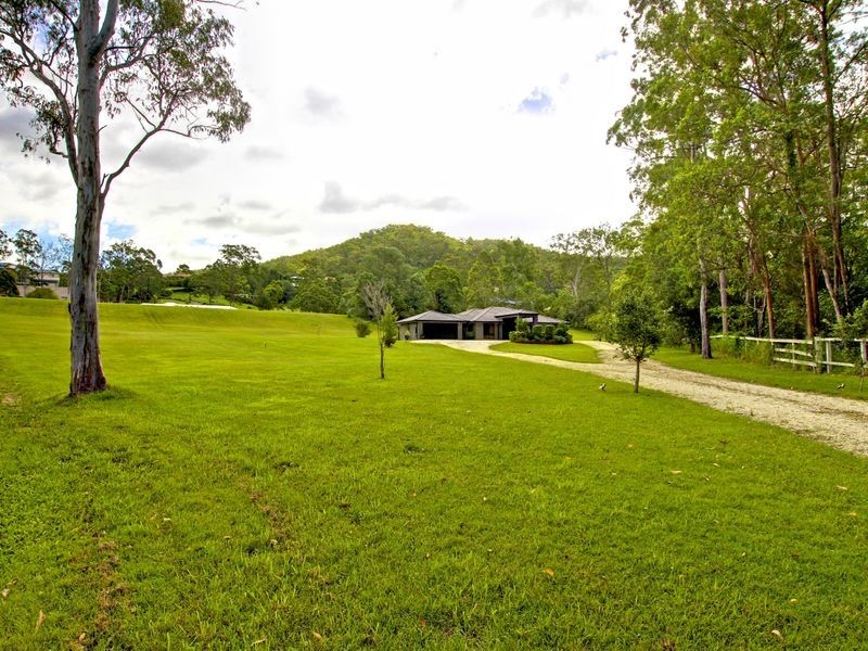 20 Ibrox Park Court, Nerang QLD 4211