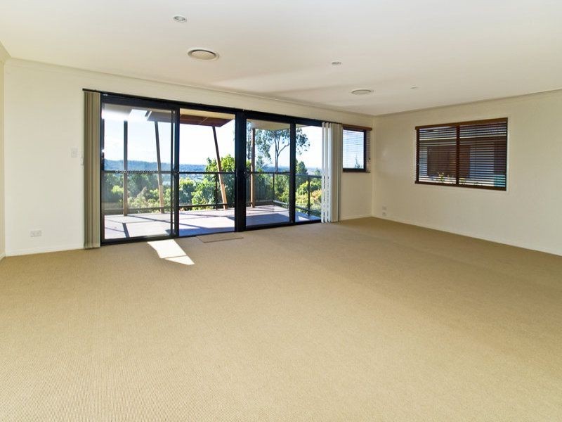 20/2 Ridgeline Way, Highland Park QLD 4211