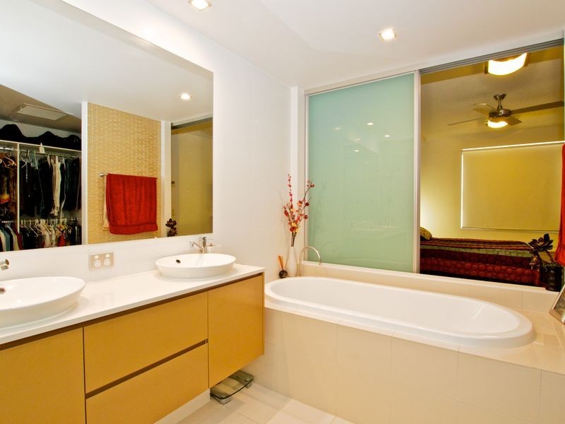 3049/3029 The Boulevard, Carrara QLD 4211