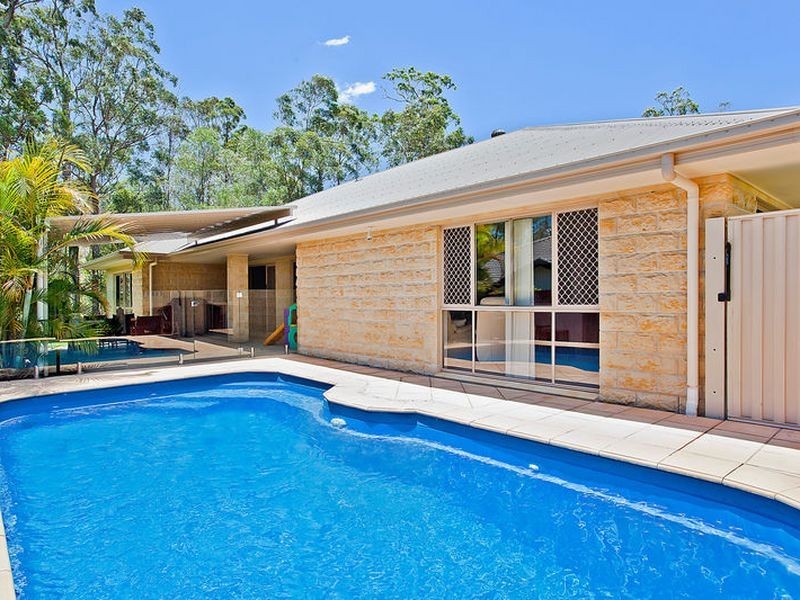 15 Honey Eater Court, Gilston QLD 4211