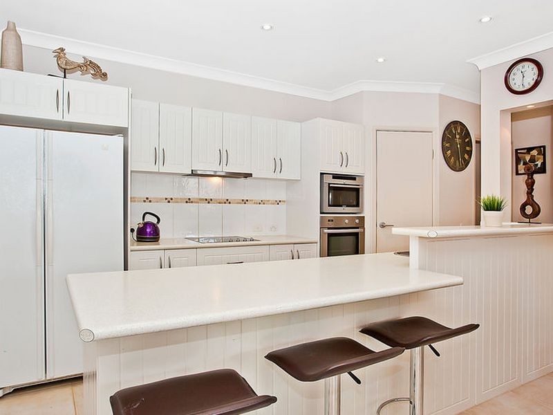 15 Honey Eater Court, Gilston QLD 4211