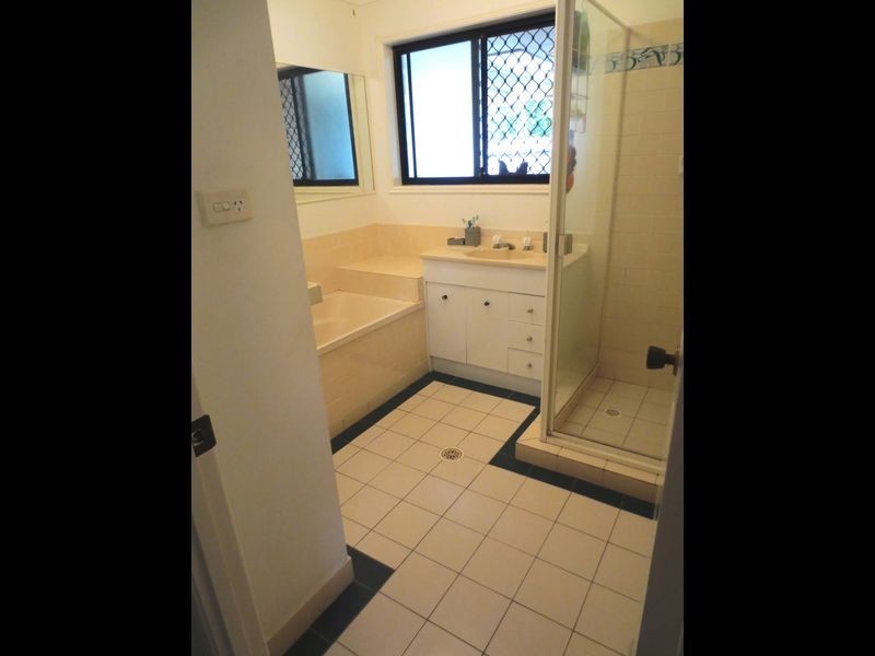 4 Acero Court, Nerang QLD 4211