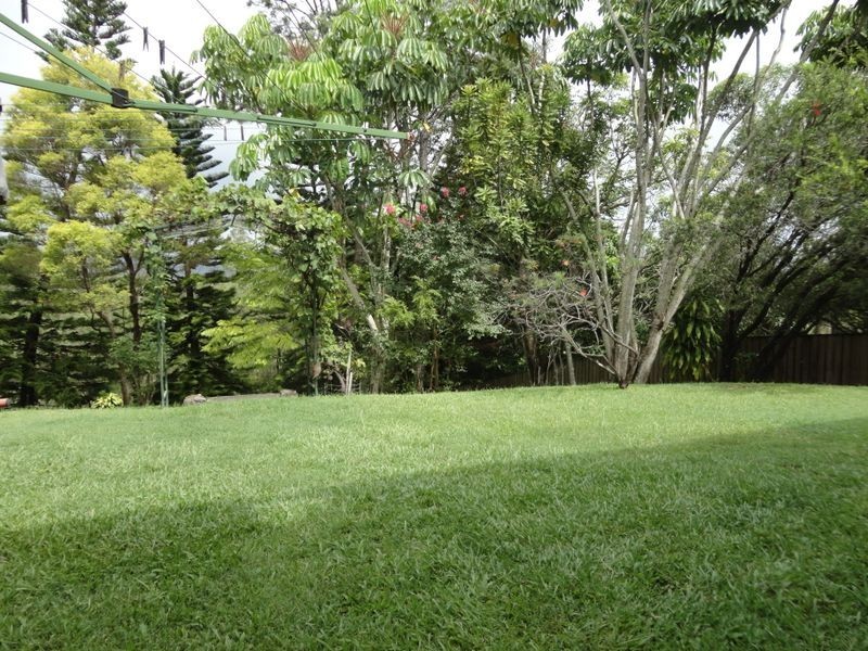 10 Lytham Court, Highland Park QLD 4211