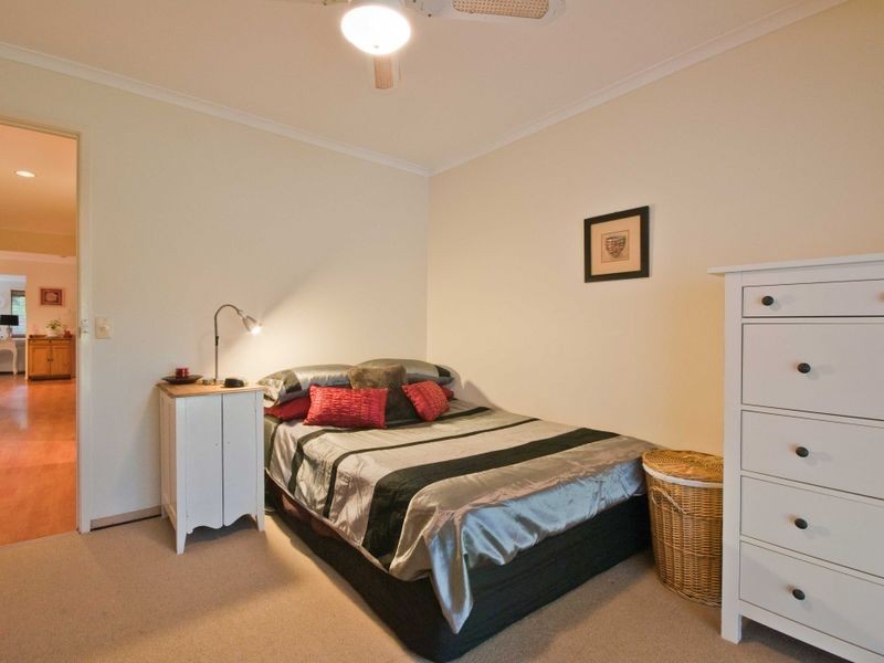 2 Bertana Drive, Mudgeeraba QLD 4213