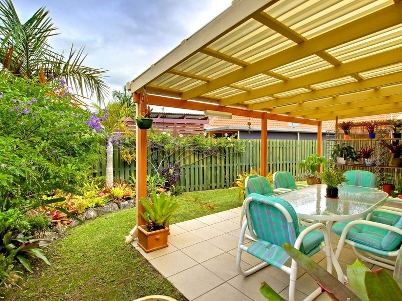 15 Oasis Crescent, Elanora QLD 4221