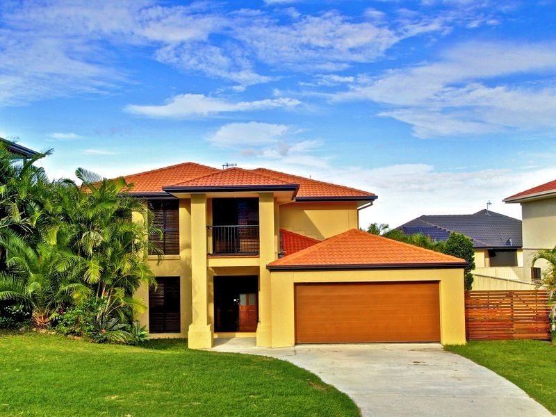 19 Ballah Crescent, Highland Park QLD 4211