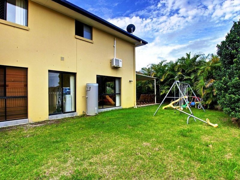 19 Ballah Crescent, Highland Park QLD 4211