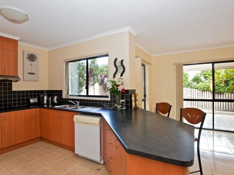 19 Ballah Crescent, Highland Park QLD 4211