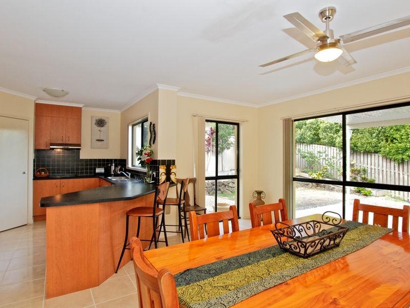 19 Ballah Crescent, Highland Park QLD 4211