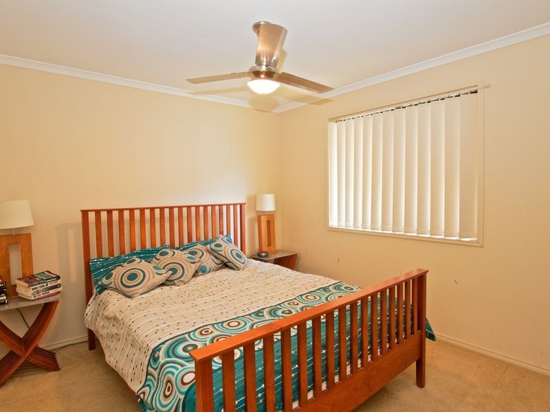 19 Ballah Crescent, Highland Park QLD 4211