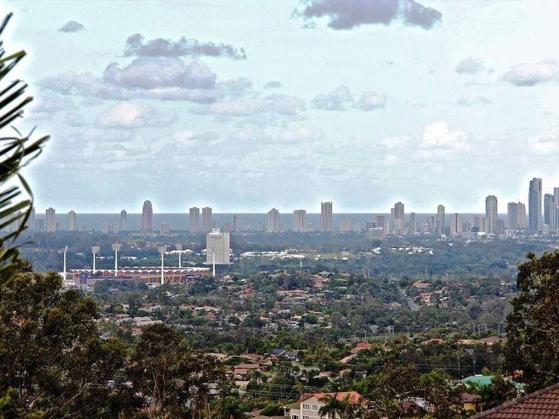 19 Ballah Crescent, Highland Park QLD 4211