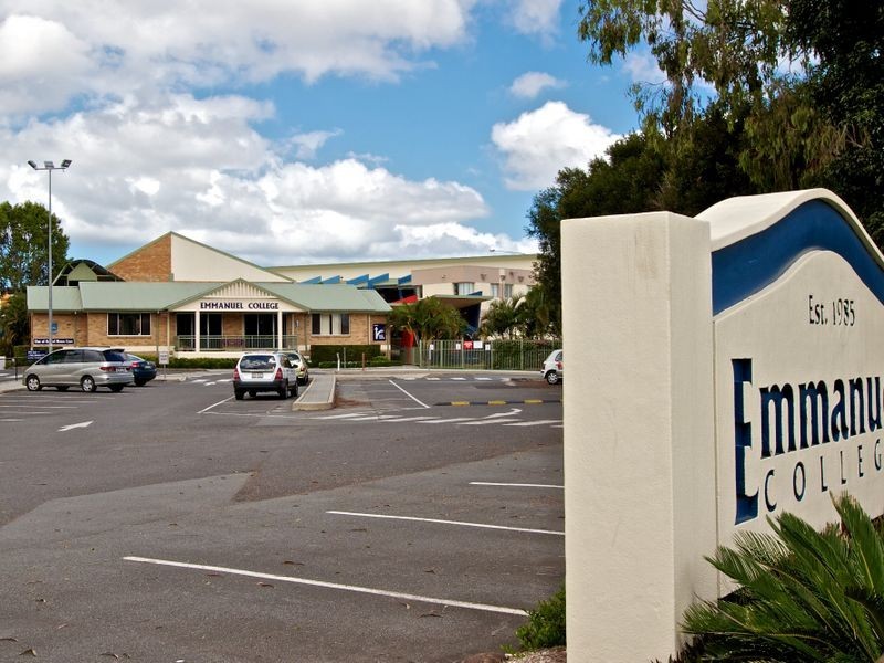 42/130 Plateau Crescent, Carrara QLD 4211