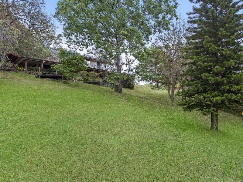 28 Glen Circuit, Clagiraba QLD 4211