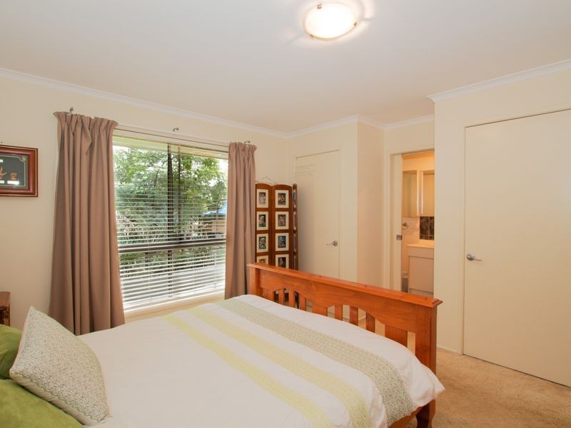 33 Woolmere Street, Carrara QLD 4211