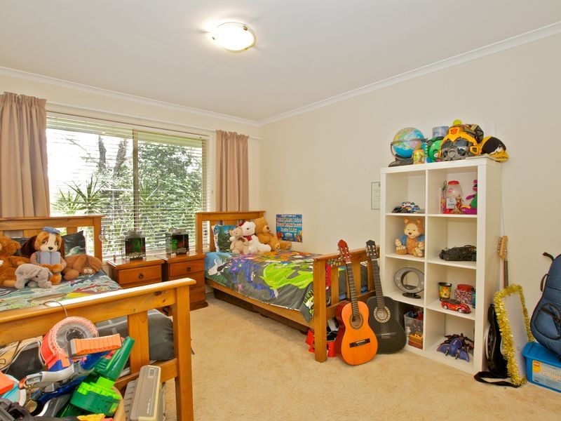 33 Woolmere Street, Carrara QLD 4211
