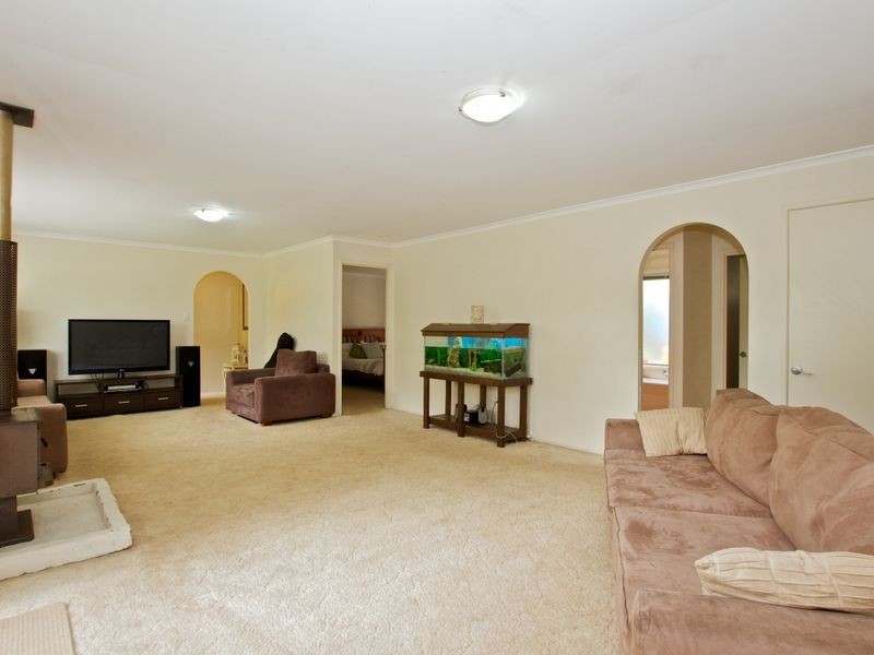 33 Woolmere Street, Carrara QLD 4211