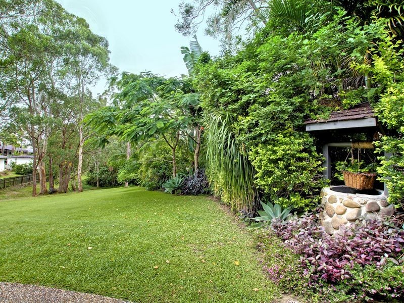 33 Woolmere Street, Carrara QLD 4211