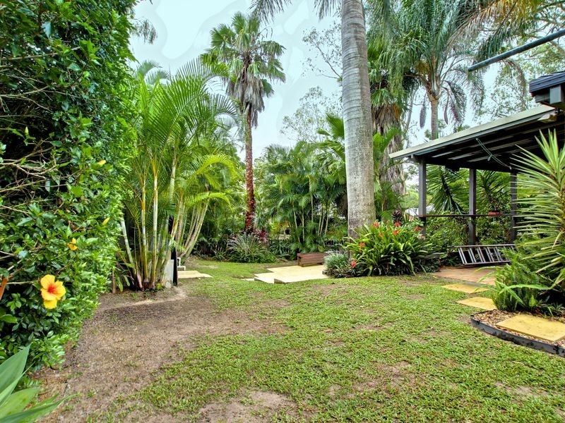 33 Woolmere Street, Carrara QLD 4211