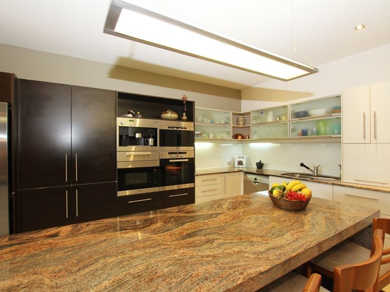 2 Lily Crescent, Nerang QLD 4211