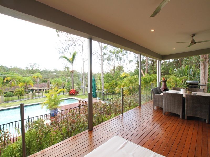 2 Lily Crescent, Nerang QLD 4211