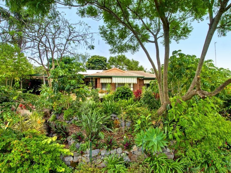 22 Dunsby Drive, Carrara QLD 4211