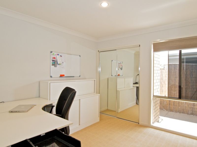 4 Patricia Court, Nerang QLD 4211