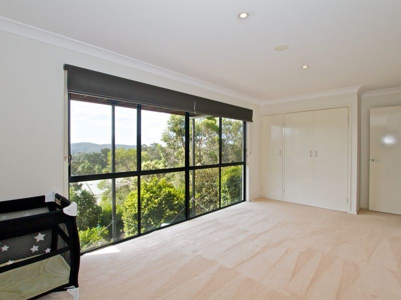 11 Tara Vista Boulevard, Highland Park QLD 4211