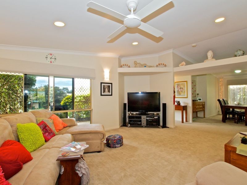 9 Teasdale Drive, Nerang QLD 4211