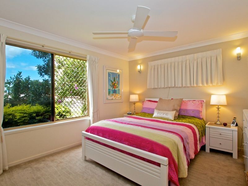 9 Teasdale Drive, Nerang QLD 4211