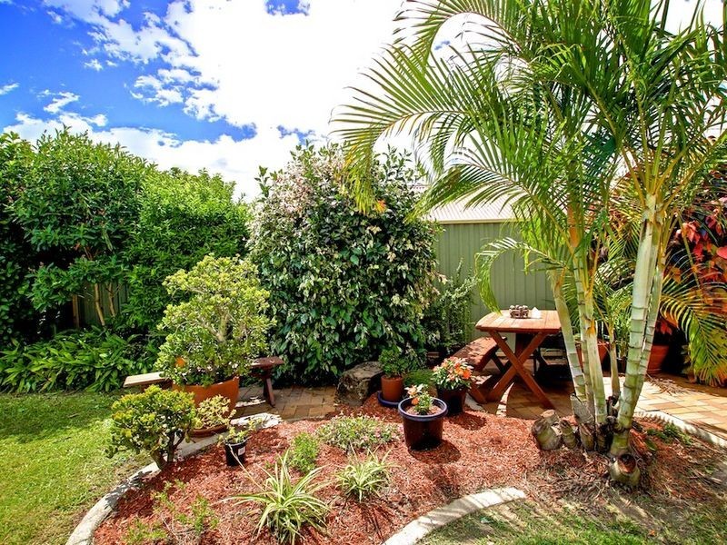 9 Teasdale Drive, Nerang QLD 4211