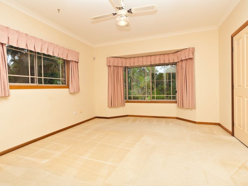 45 Birdlife Court, Nerang QLD 4211