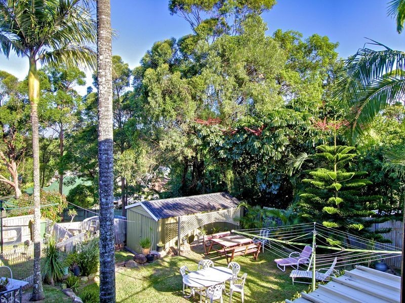 12 Tasman Avenue, Molendinar QLD 4214