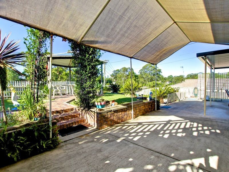 12 Tasman Avenue, Molendinar QLD 4214