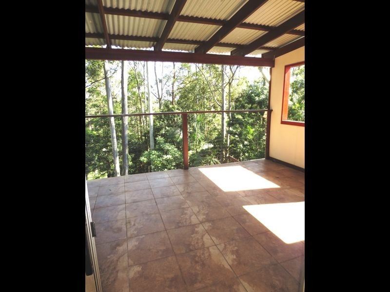 90 North Road, Lower Beechmont QLD 4211